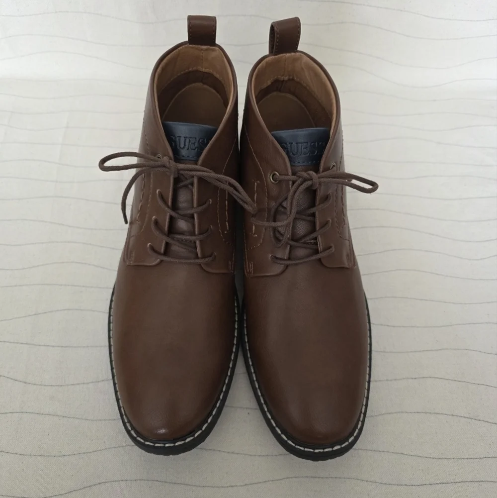 GUESS Mens Faux Leather Brown Ankle Dress Boots Shoes GMTINLY-R Size 8.5 NEW